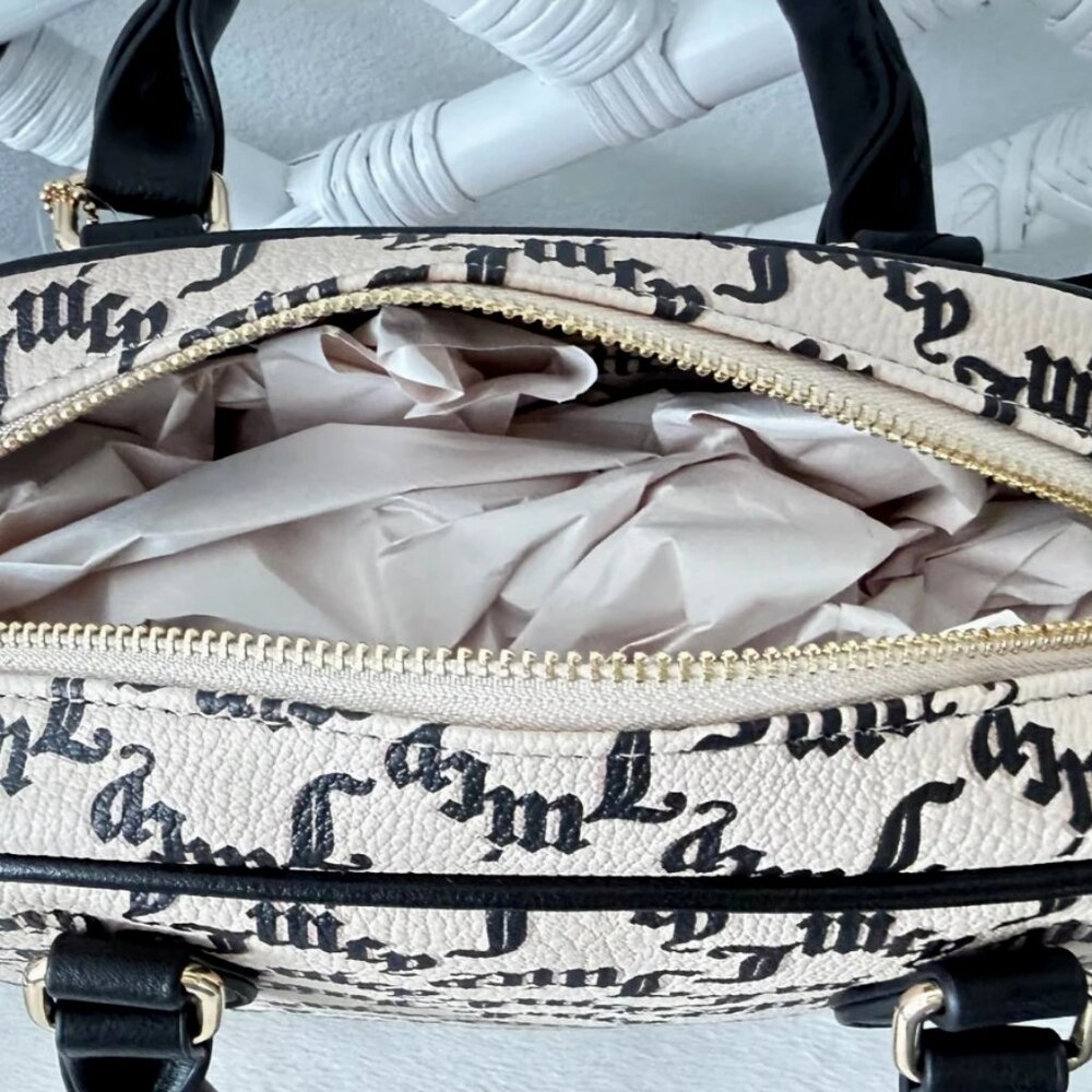 NWT Juicy Couture Gothic Logo Crossbody Satchel Bag Heart Charm Beige & Black - Picture 10 of 15